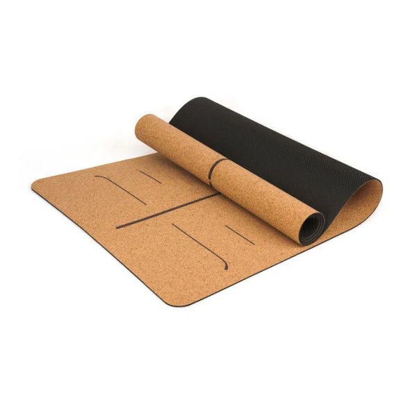 Notre Tapis QUERCUS SUBER NATUREL allié confort et stabilité. Idéal pour les pratiques régulière du yoga doux & dynamiques (Hatha, Vinyasa, Ashtanga, Bikram etc.) Les propriétés du liège antidérapant permettent d’absorber la sueur pour une meilleure adhérence au corps et un excellent grip. Adapté aux pratiques du yoga (Vinyasa, Ashtanga, Hatha, kundalini, Nidra, acro-yoga, Yin, prénatal etc.) du fitness, du Pilates, de la méditation puis aux entraînements et à la gymnastique.